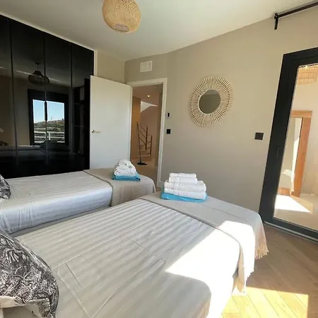 Finca Molinos 5 Bedrooms Pool Lägenhet