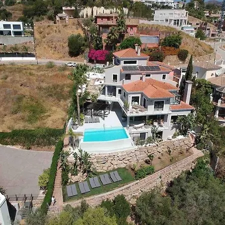 Lägenhet Finca Molinos 5 Bedrooms Pool