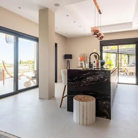 Lägenhet Finca Molinos 5 Bedrooms Pool
