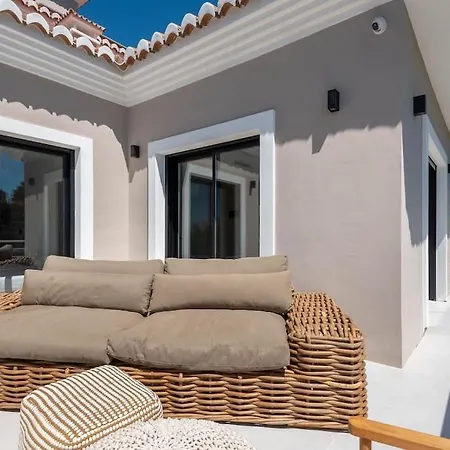 Lägenhet Finca Molinos 5 Bedrooms Pool Marbella